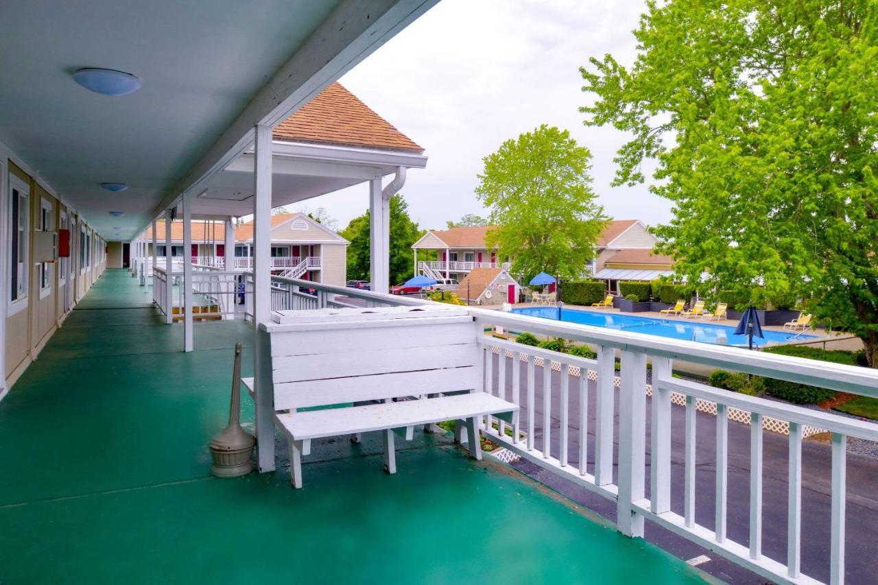 Rodeway Inn Orleans - Cape Cod Exterior photo