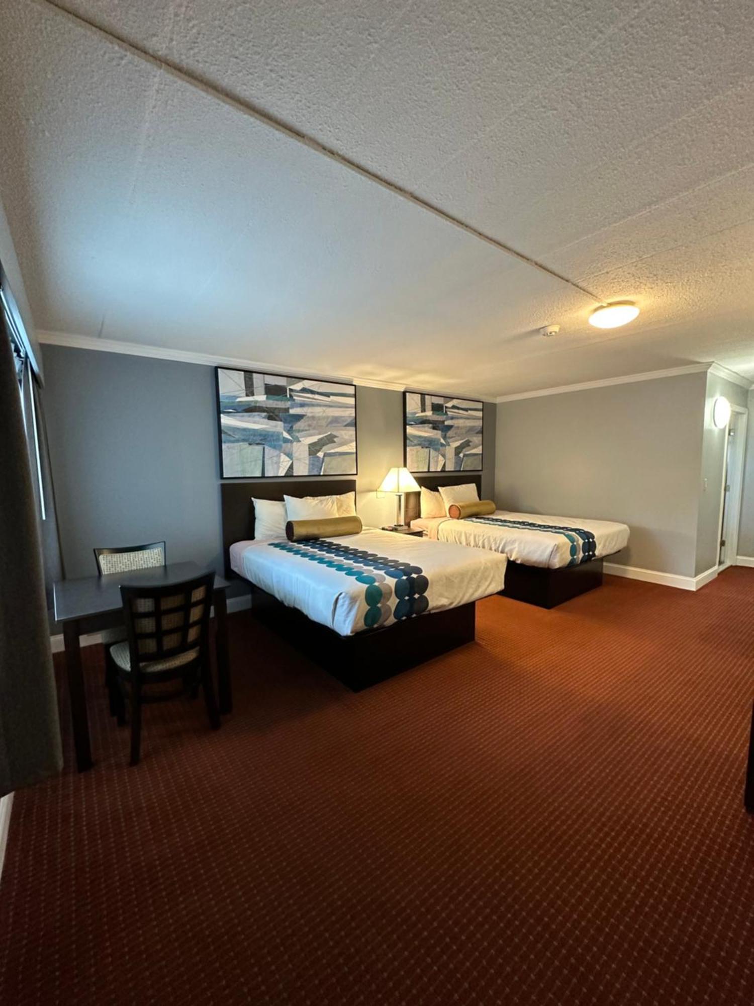 Rodeway Inn Orleans - Cape Cod Exterior photo